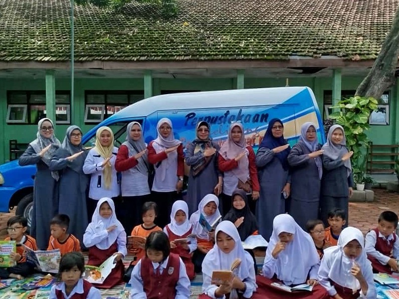 KEDATANGAN PERPUSTAKAAN KELILING