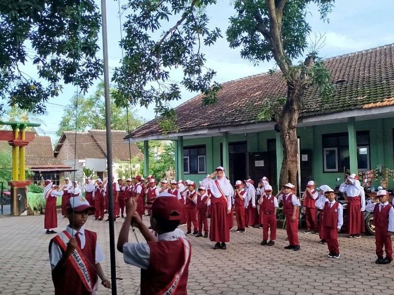 UPACARA BENDERA